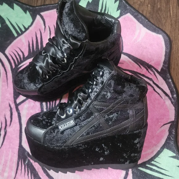 Killstar: Malice Platform Trainer [Velvet], Women's Sz 7 (runs big), Like New - Picture 2 of 13